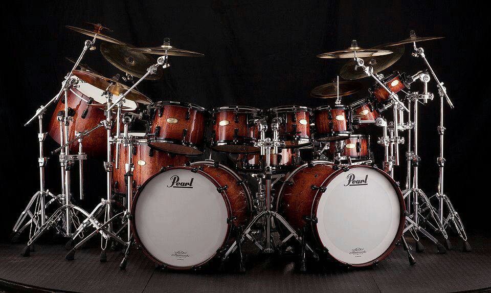 Pearl Drum Set